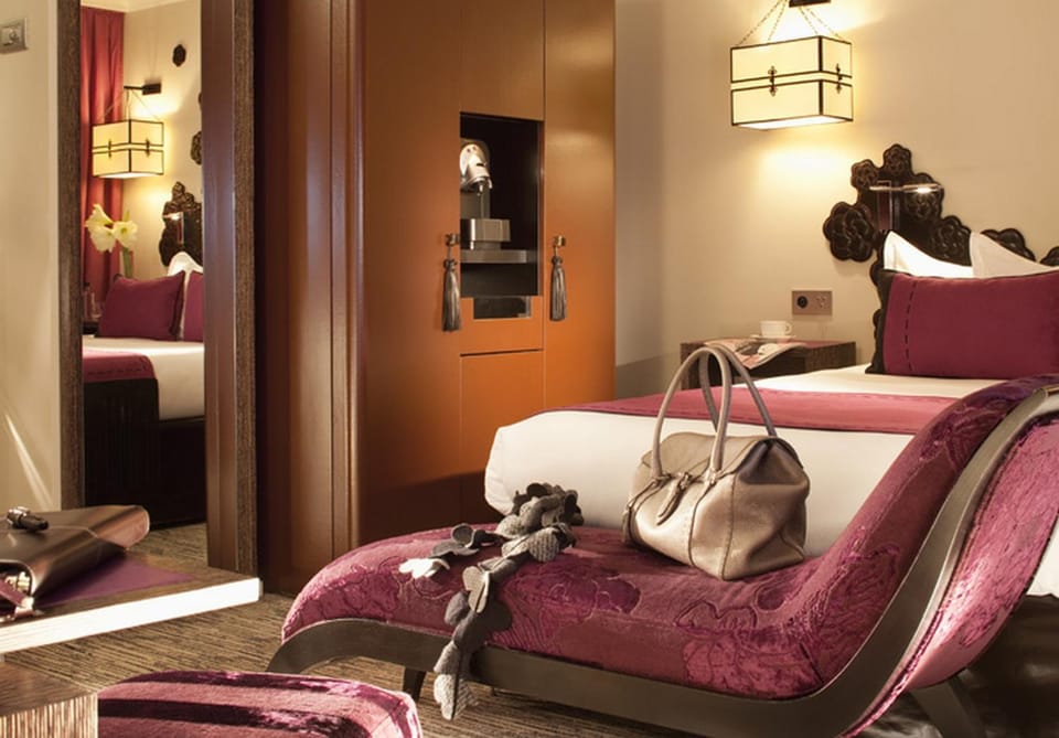 Bed, Photo of the whole room