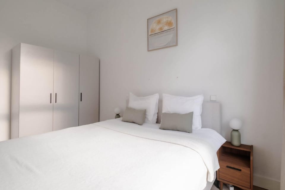 Luxury steps away from Central Station Apartment in Rotterdam