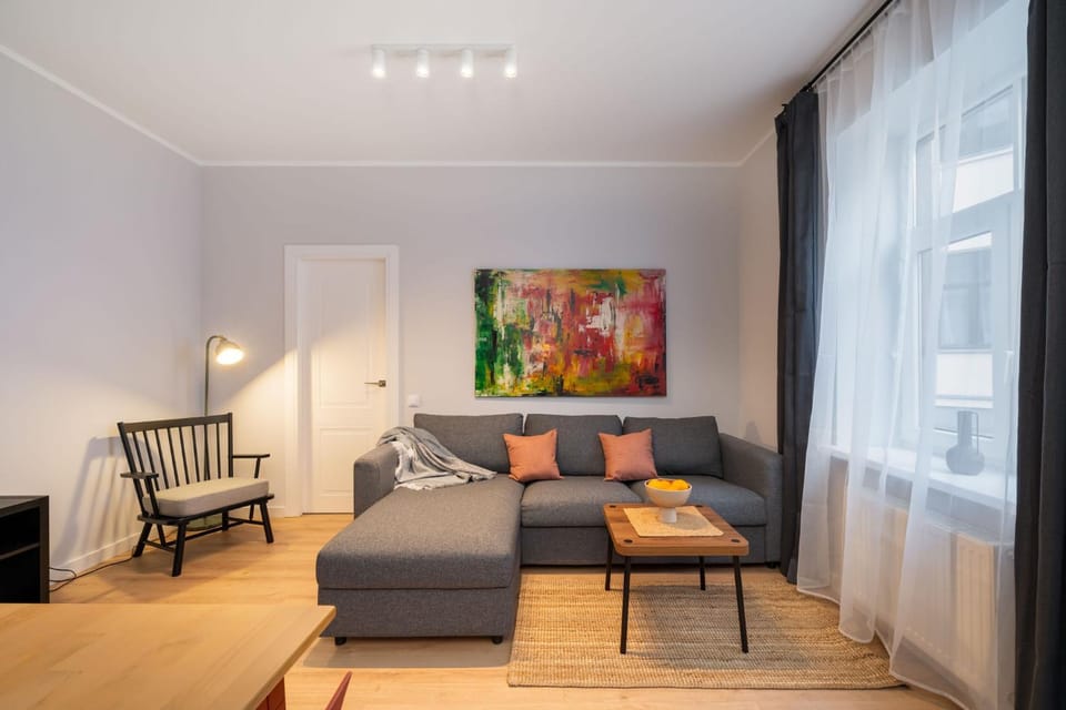 E89 Serviced Apartments - Close To Old Town - by Innorental Apartment in Riga
