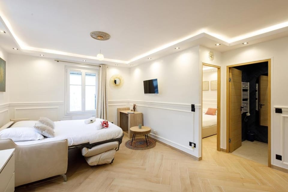 Apartment Downtown Deauville Beach and Casino- Apartment in Deauville