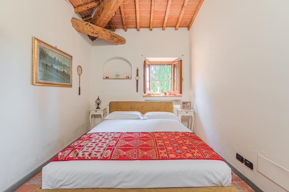 Bed, Bedroom, heating, air conditioner