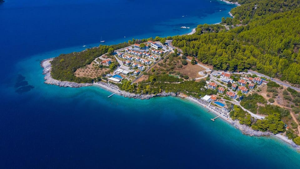 Day, Bird's eye view, Summer, Beach, Beach, On site, Landmark view, Sea view, Swimming pool, Swimming pool