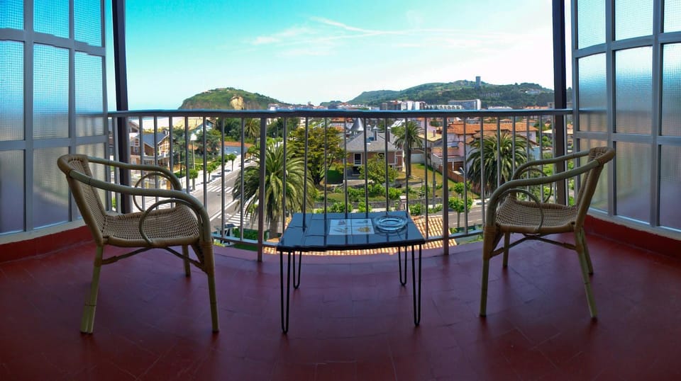 View (from property/room), Balcony/Terrace