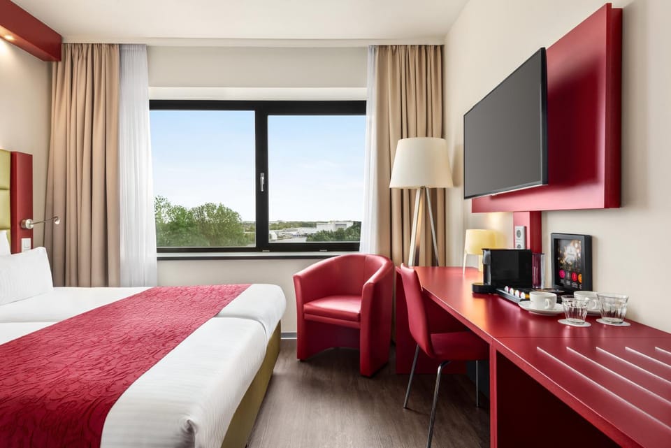 Bed, TV and multimedia, Coffee/tea facilities, Photo of the whole room, Bedroom, hair dresser