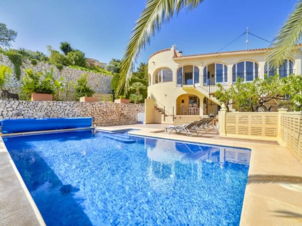 Holiday Home Villa Ocaso - PlusHolidays by Interhome House in Calp