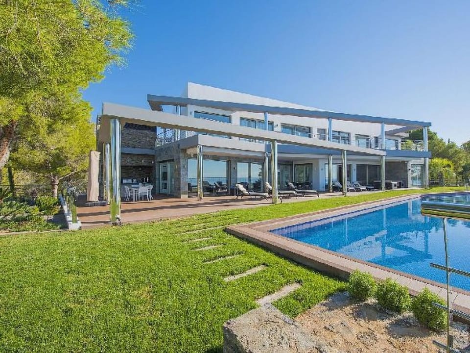 Holiday Home Villa Campomanes - PlusHolidays by Interhome House in Marina Baixa