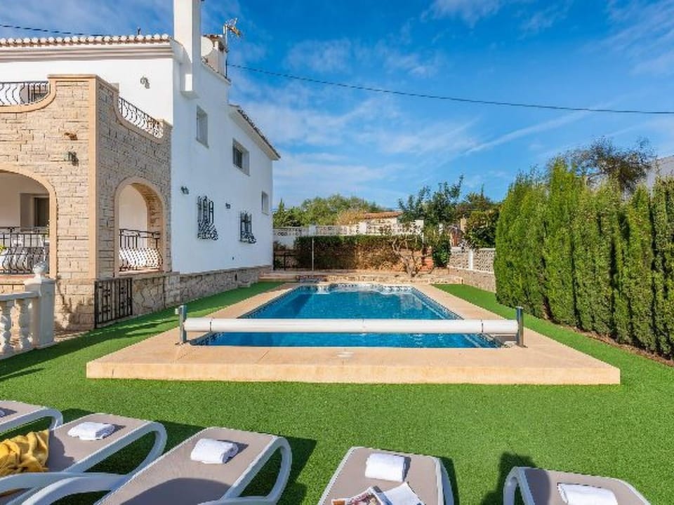 Holiday Home Villa Caleta - PlusHolidays by Interhome House in Calp