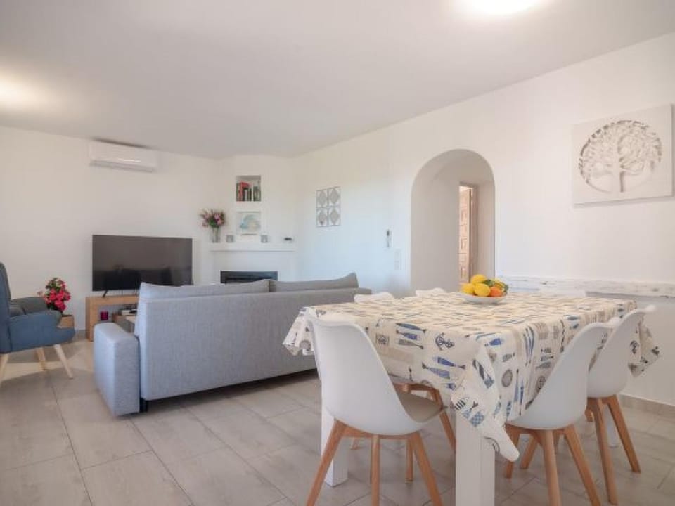 Holiday Home Villa Rosario - PlusHolidays by Interhome House in Calp