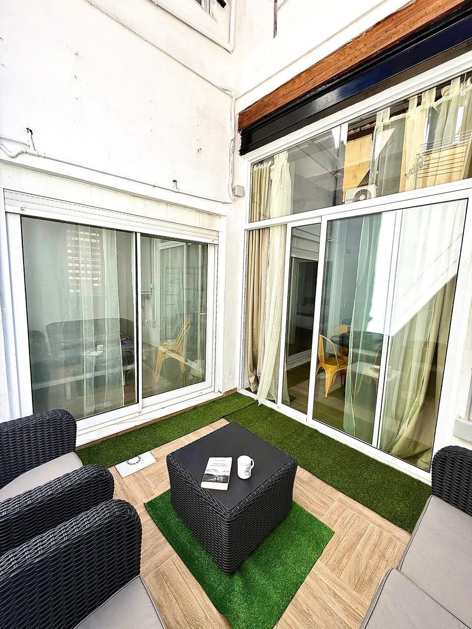 Patio, Balcony/Terrace