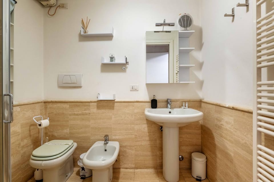 Shower, Toilet, Bathroom, bidet