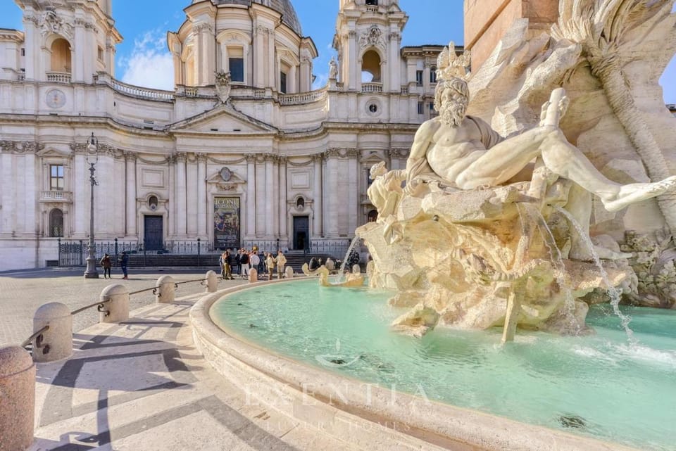 Piazza Navona Luxury Apartment in Historic Palazzo Apartment in Rome