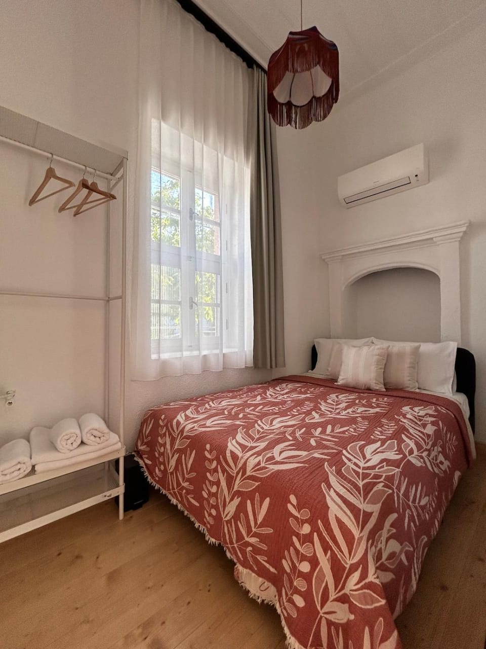 Bed, Photo of the whole room, Bedroom, towels, air conditioner