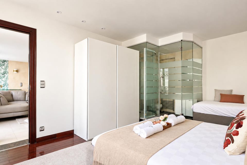 Suite Sentier - Duplex élégant au cœur de Paris Apartment in Paris