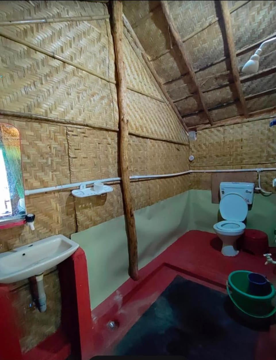 Cranesparadisehampi Bed and Breakfast in Karnataka