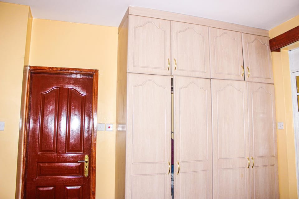 Bedroom, wardrobe