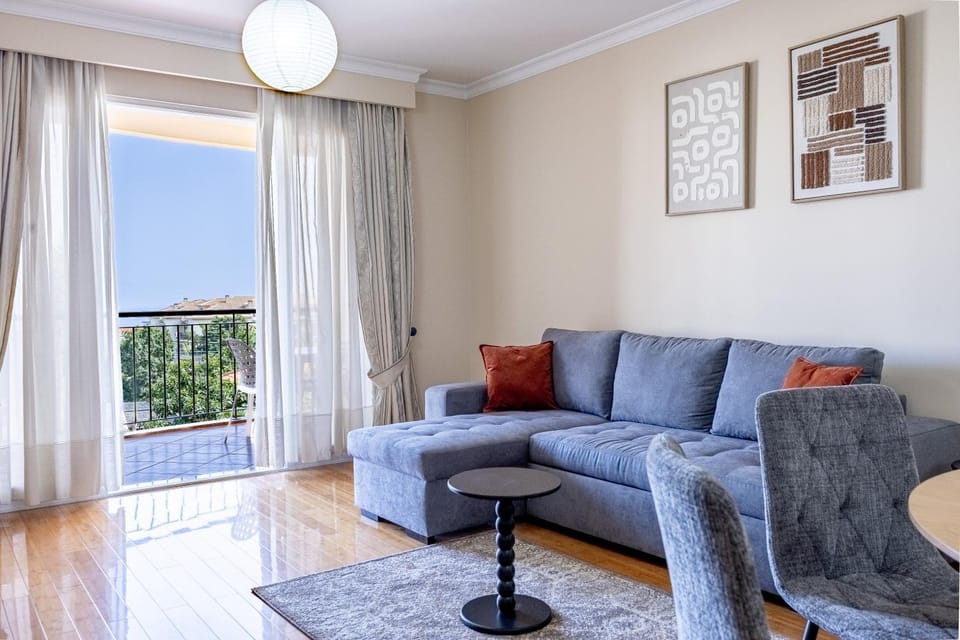 Golden Retreat Apartment by YOUR KEY MADEIRA Apartment in Caniço