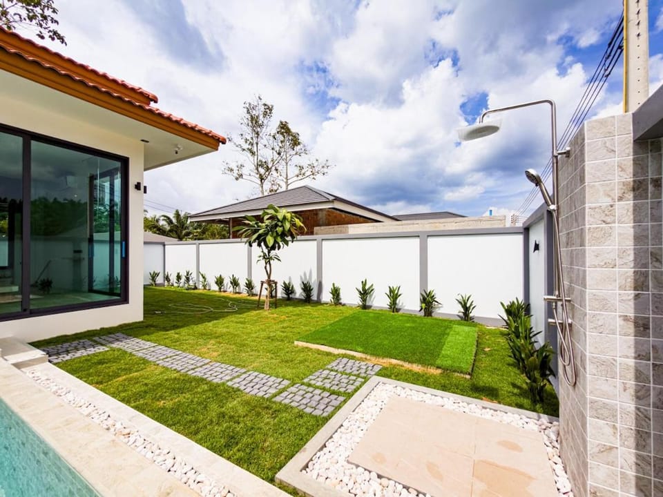 Mountain view pool villa Villa in Krabi Changwat
