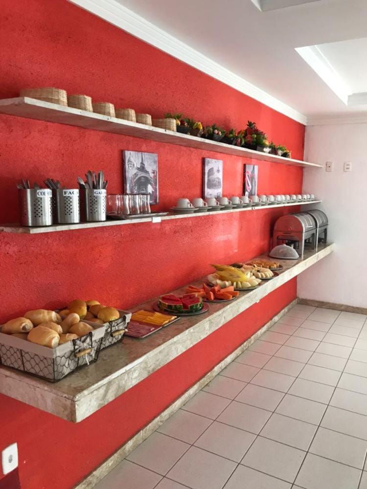 Food and drinks, Buffet breakfast