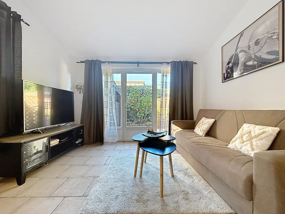 Le Jasmin Apartment in French Riviera
