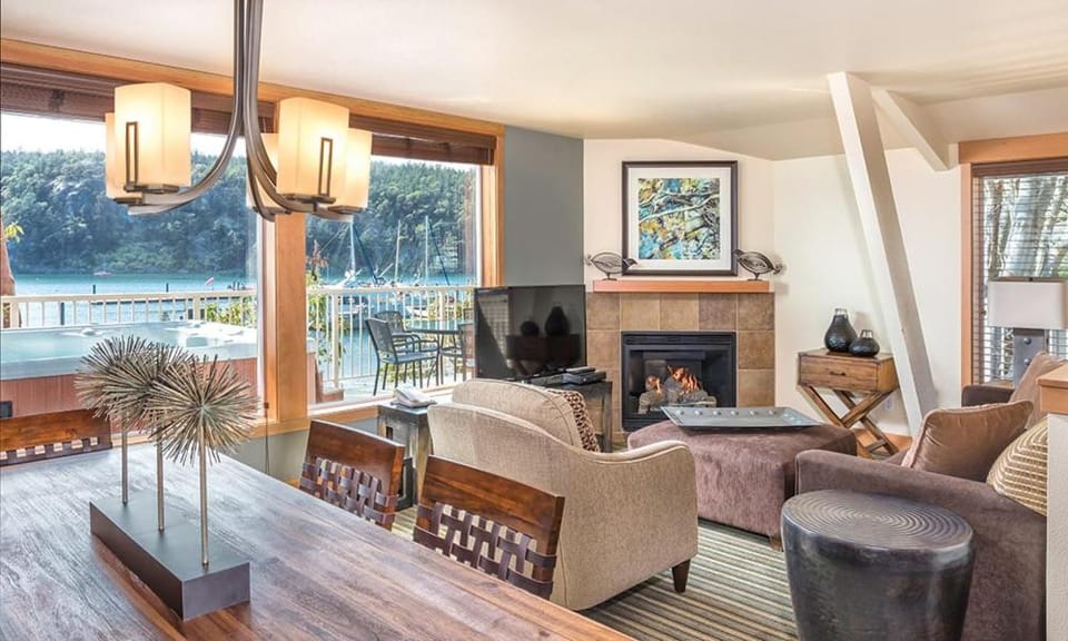 Deer Harbor 1BR Apartment with Resort Access House in Deer Harbor