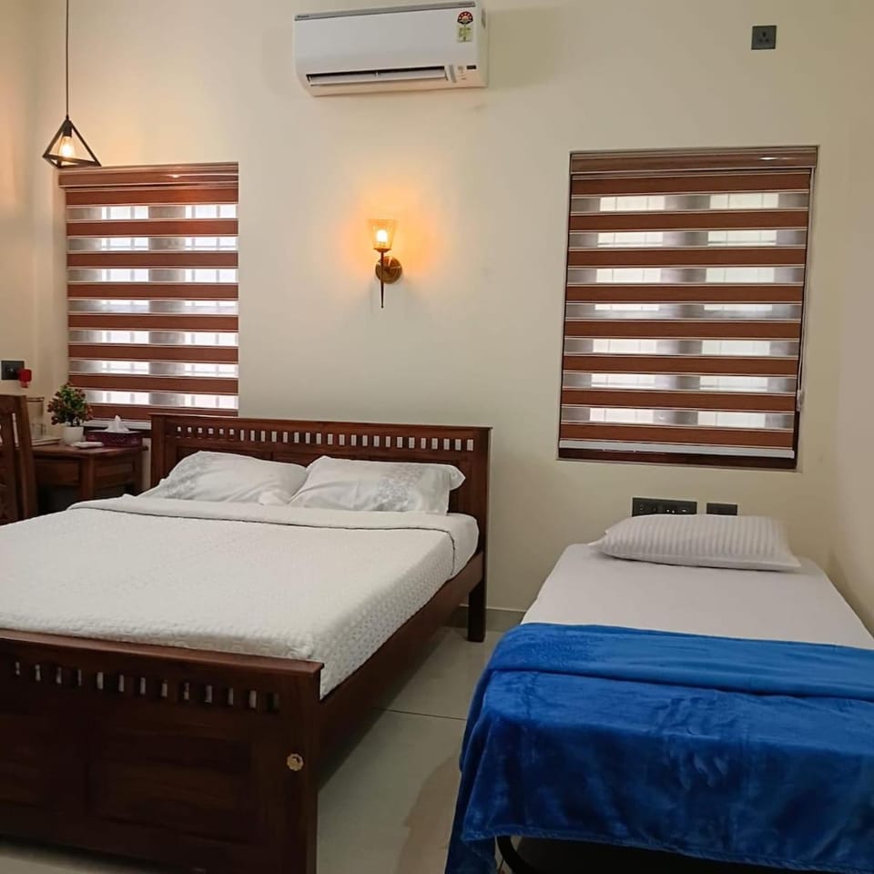 Dhanyam Homestay Guruvayur - Ground Floor 3 Bedrooms Villa in Kerala