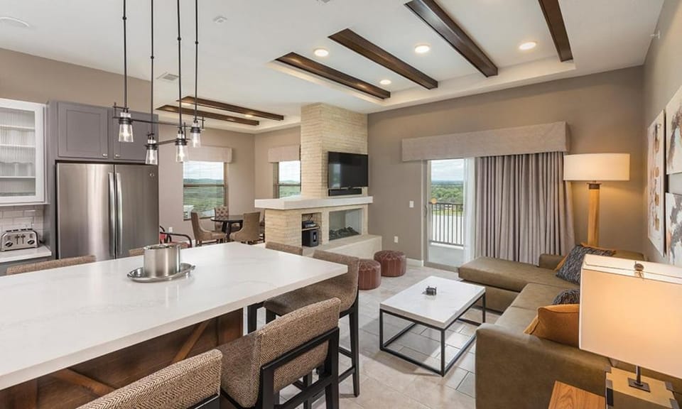 Marble Falls 3BR Apartment with Resort Access House in Marble Falls