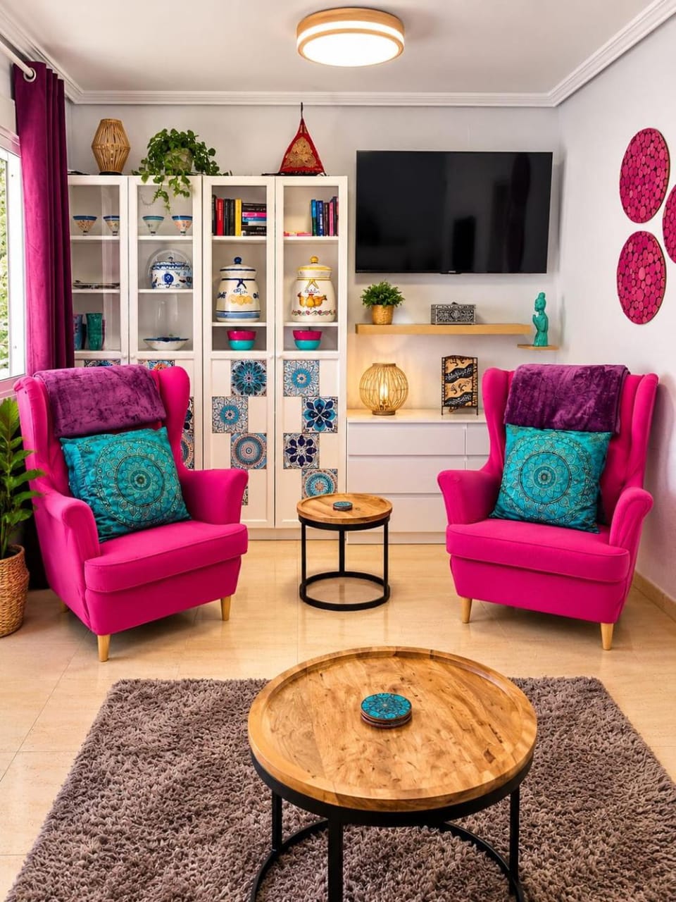 TV and multimedia, Living room, Seating area