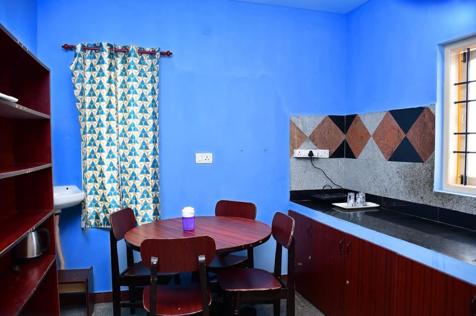 Lc Yaazh stays Villa in Kodaikanal