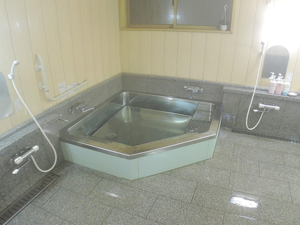 Public Bath