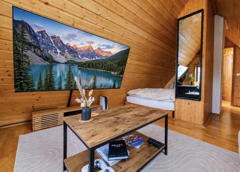 Living room, Bedroom