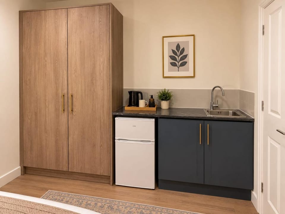 London Maida Vale Studios with Central Links Apartment in London Borough of Camden
