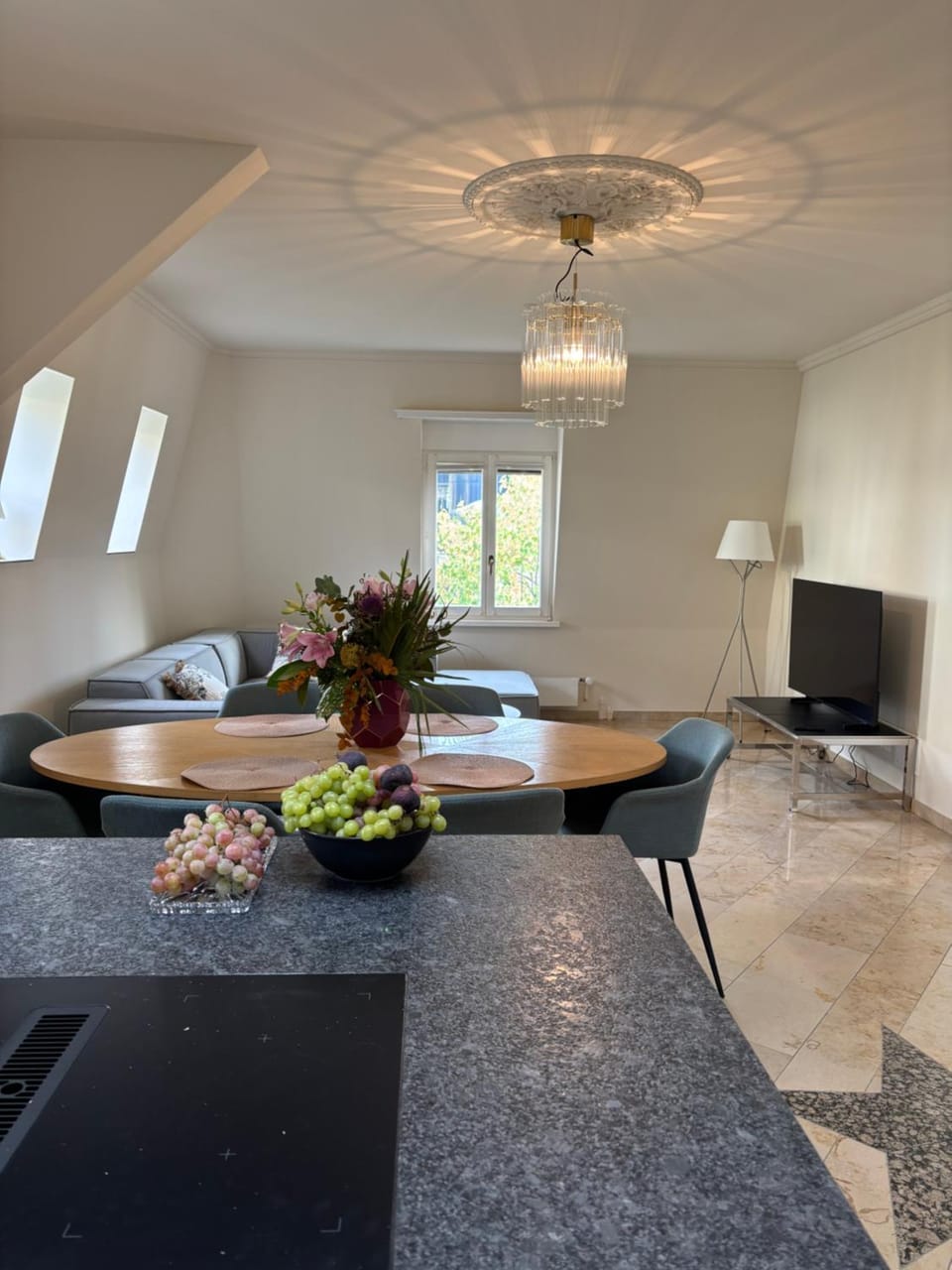 Living room, Dining area