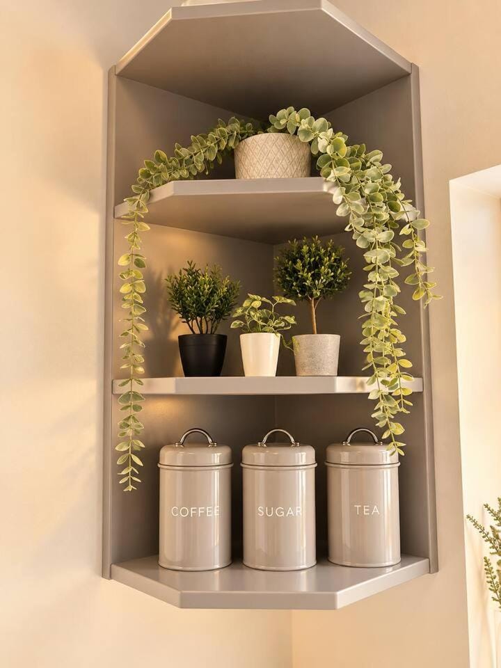 Coffee/tea facilities, Kitchen or kitchenette, Decorative detail