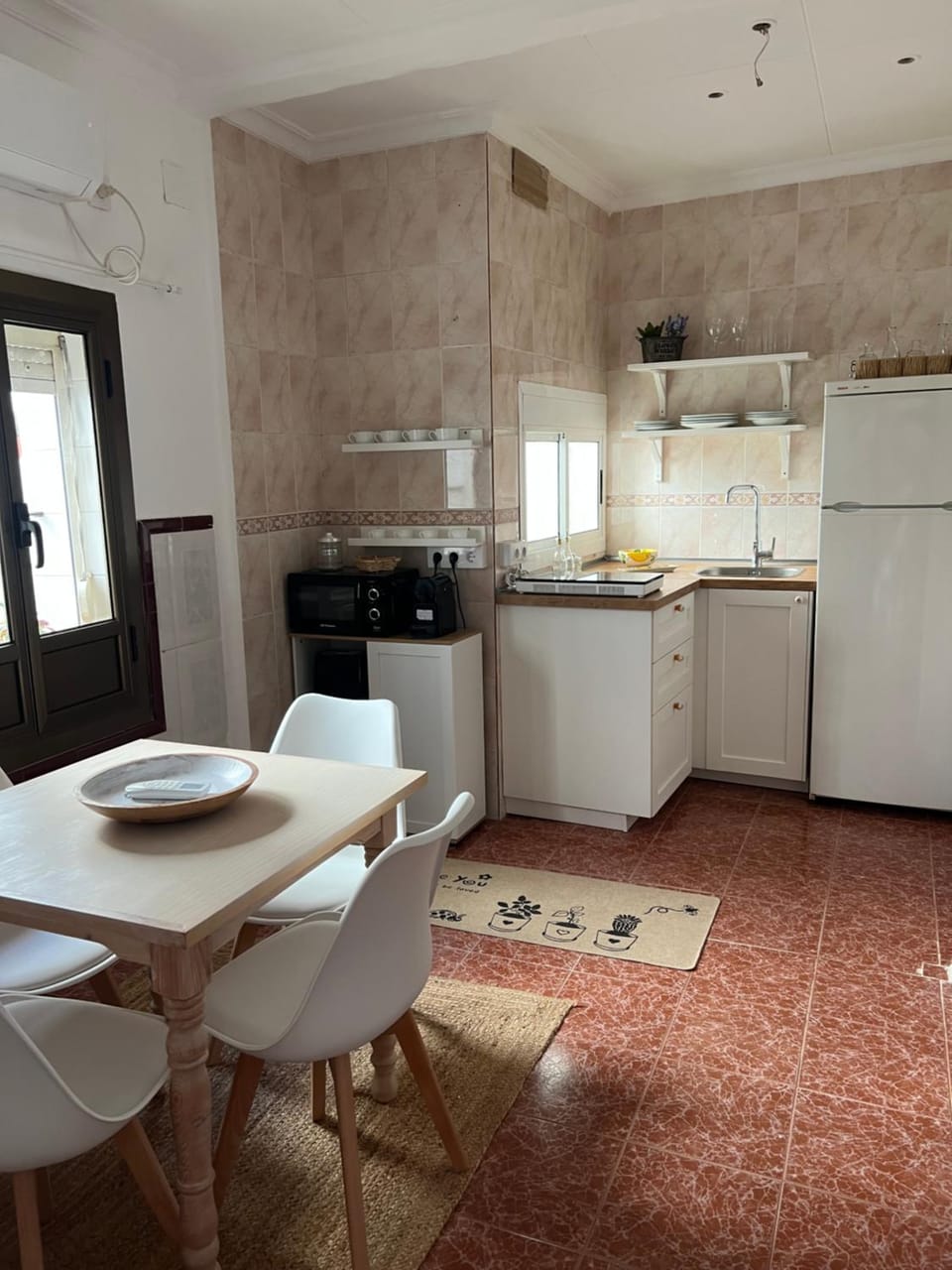 Casa Catalan Apartment in Carmona