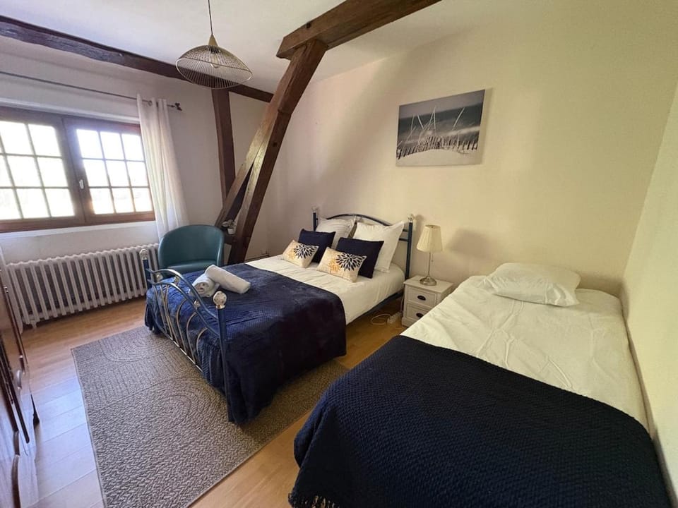 House, heated pool, ideal for families House in Centre-Val de Loire