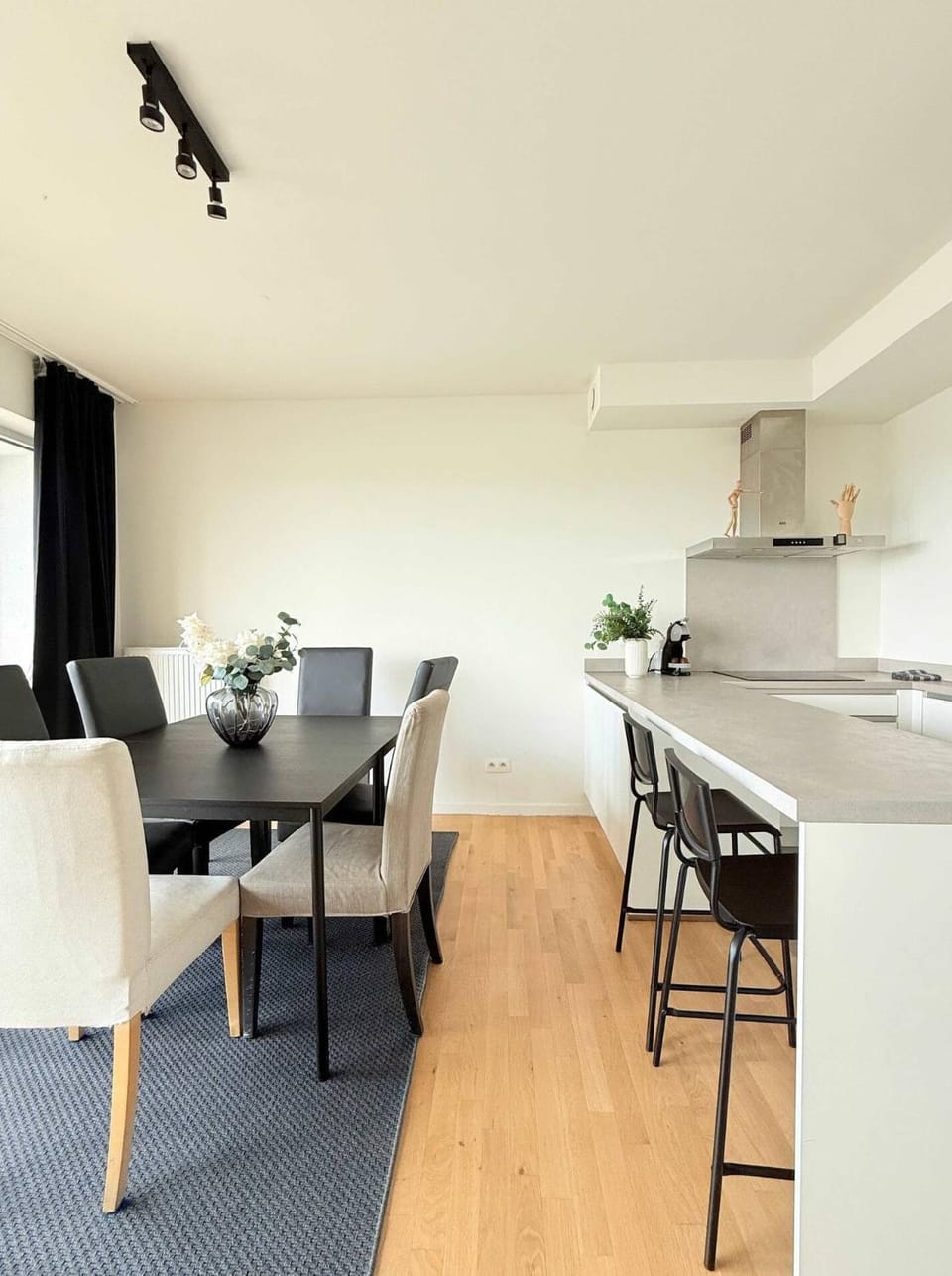 Elegant Apartment Near Atomium Ideal for Families Apartment in Brussels