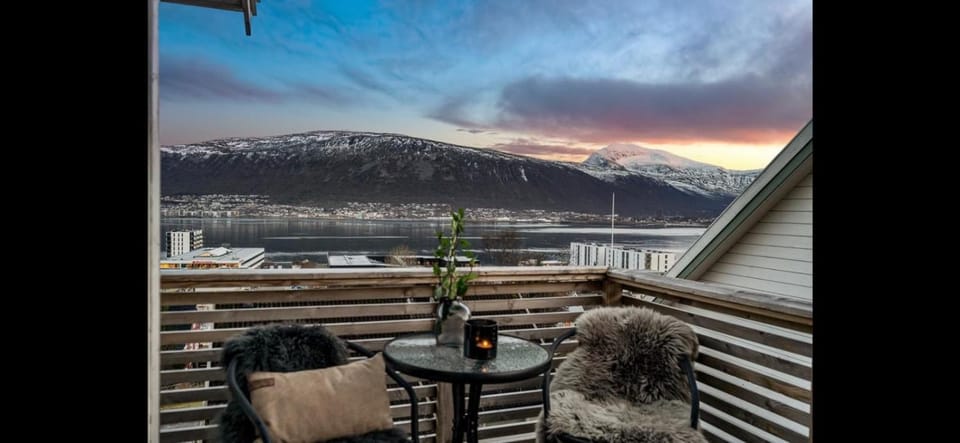 Charming Private Room in Tromsø Great Location Vacation rental in Tromso