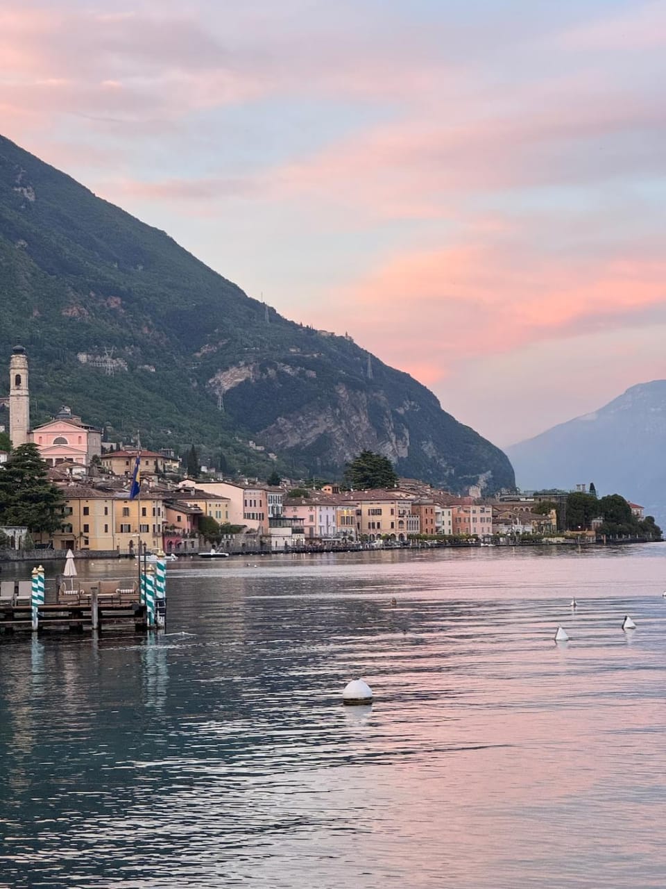 City view, Lake view, Mountain view, Sunset
