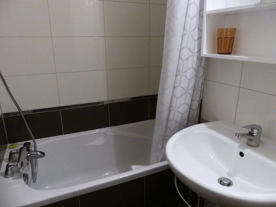 Appartement charmant - 5 pers. Apartment in Pralognan-la-Vanoise
