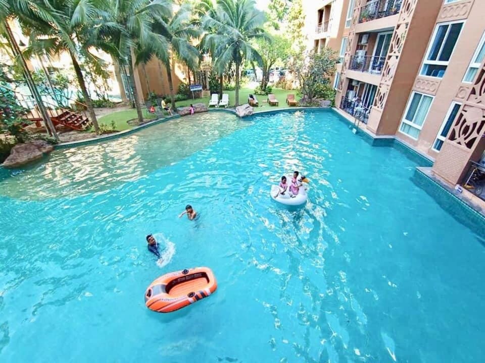 Atlantic Condo Resort Pattaya by Panisara Apartment in Pattaya City