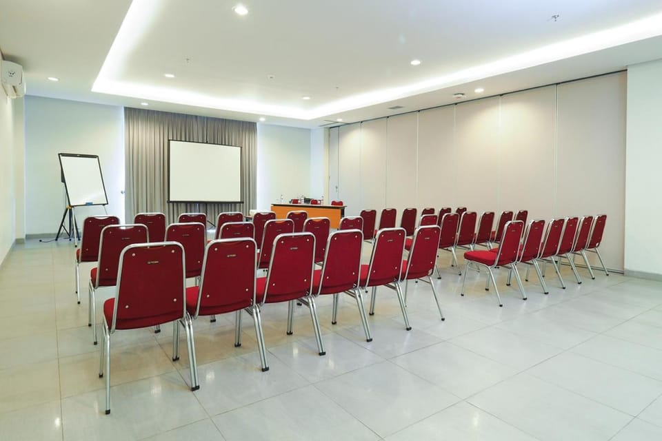 Meeting/conference room