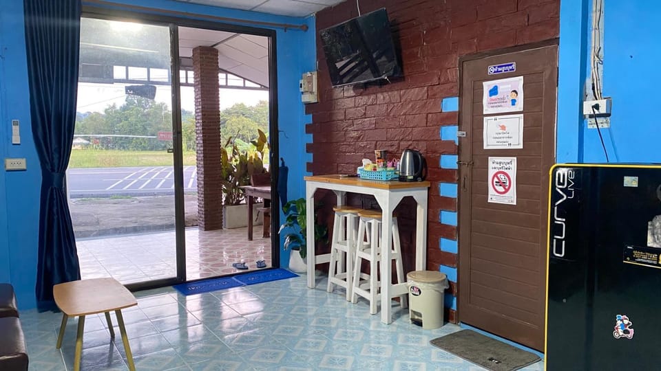 กุสุมาบ้านพัก บ้านน้ำตาล House in Thailand