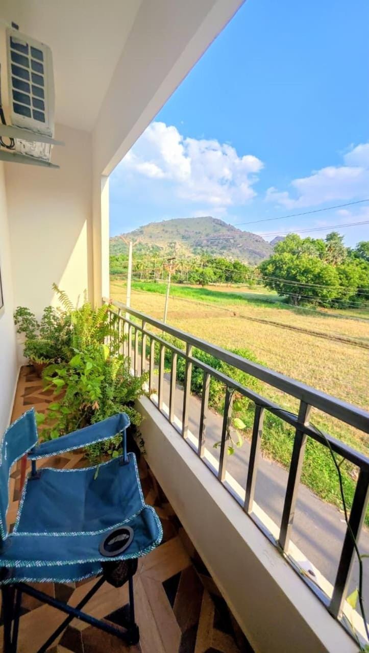 Toad View, Close to CMC Vellore College Campus Villa in Tamil Nadu