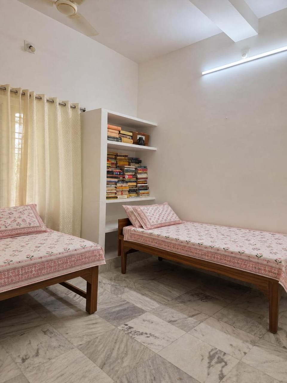 Serene Stay Near Visva-Bharati , Cozy & Spacious Apartment in West Bengal