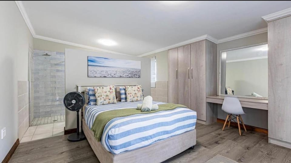Sea La Vie Franskraal House in Western Cape