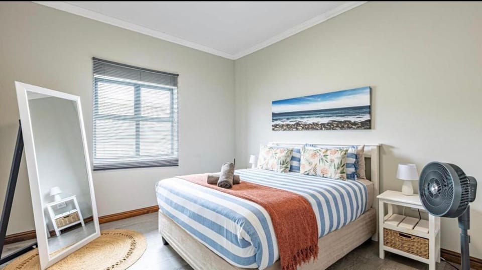 Sea La Vie Franskraal House in Western Cape