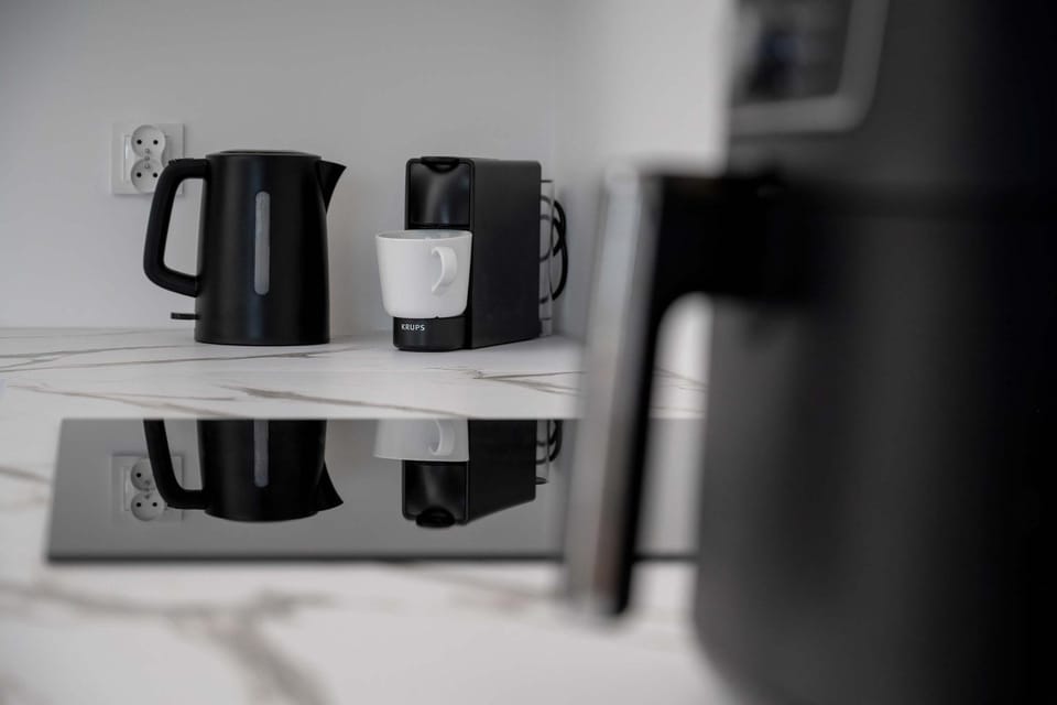 Coffee/tea facilities, Kitchen or kitchenette