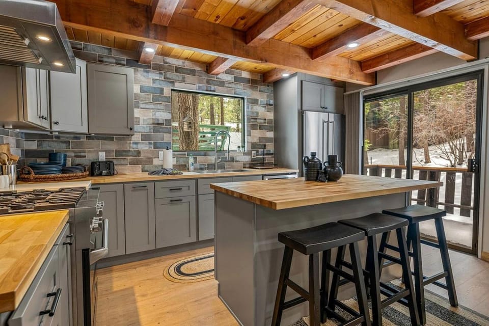 Cozy Gambrel-Style Cabin Surrounded by Mature Trees in Big Bear City, California Cabin in Big Bear