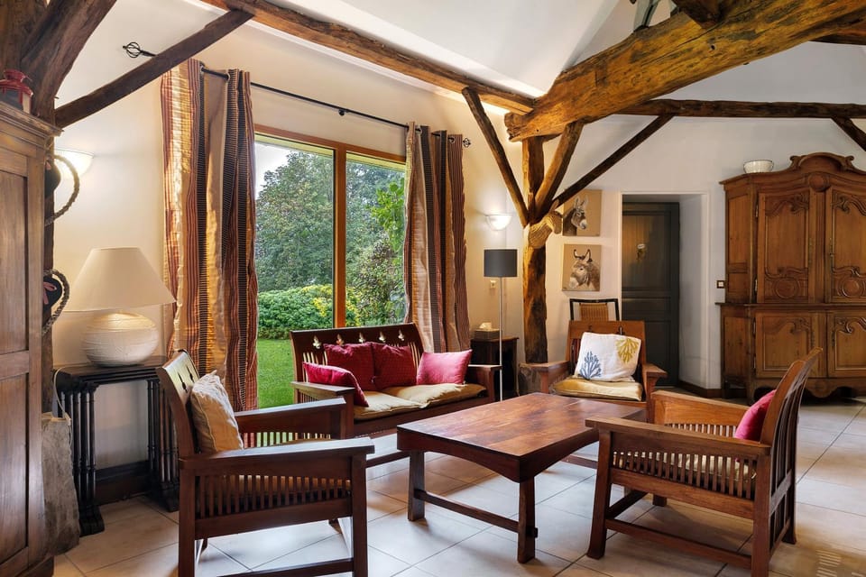 Property building, Living room