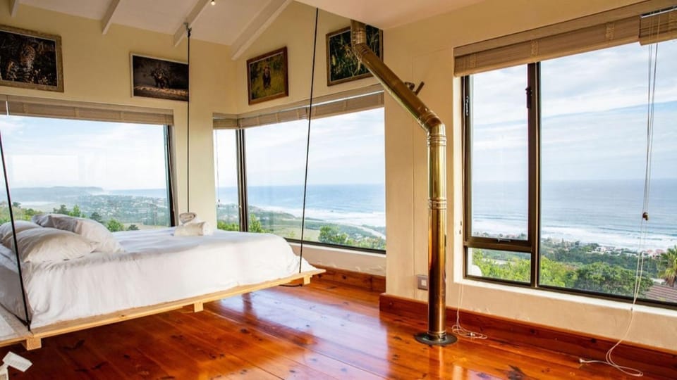Tranquil 2BDR Home with Bay Views Wilderness House in Western Cape